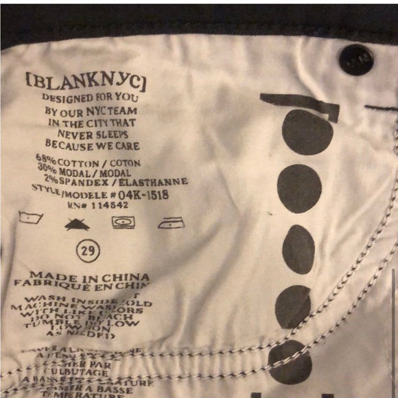 Blank NYC distressed jeans. Size 29 - Picture 5 of 5